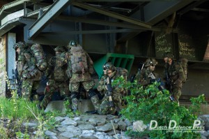 DDP-Grave-25042012-(36-van-83) DDP-Grave-25042012-(36-van-83)