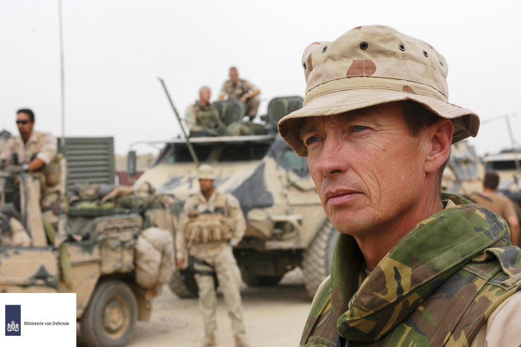 Ayollarga josuslik qilishdi