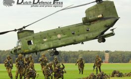 Twee decennia Nederlandse Rode Baretten 11 Luchtmobiele Brigade (Air Assault) '7 December'