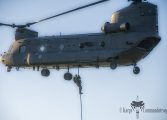 Commando's en Pathfinders voor het eerst met fastrope uit CH-47F (NL) Chinook