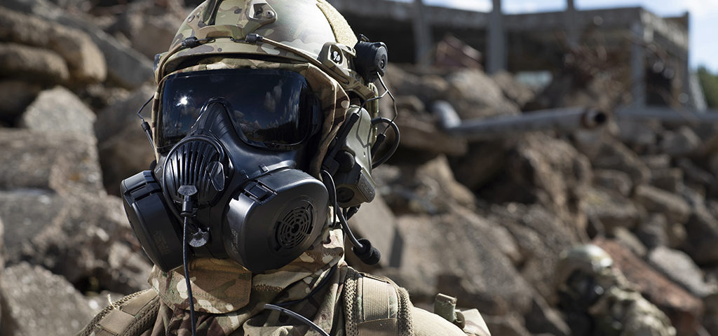 Nieuwe gasmaskers van AVON voor Defensie