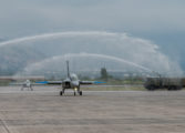 Eerste twee M-346 vliegtuigen landen op het Hellenic International Flight Training Center in Kalamata